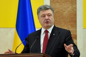 Порошенко: В ближайшее время выйдет соответствующее решение СНБО