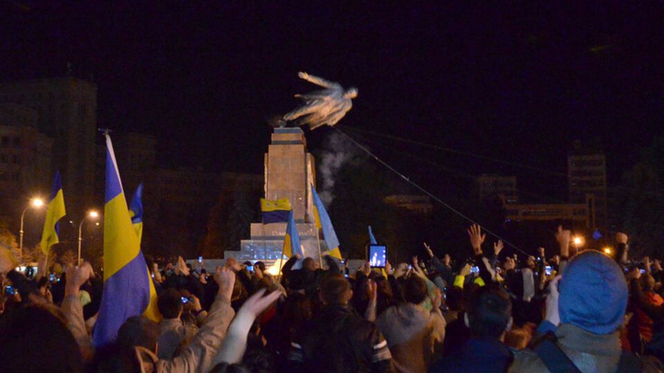 7 апреля суд продолжит рассмотрение дела о сносе памятника Ленину в Харькове