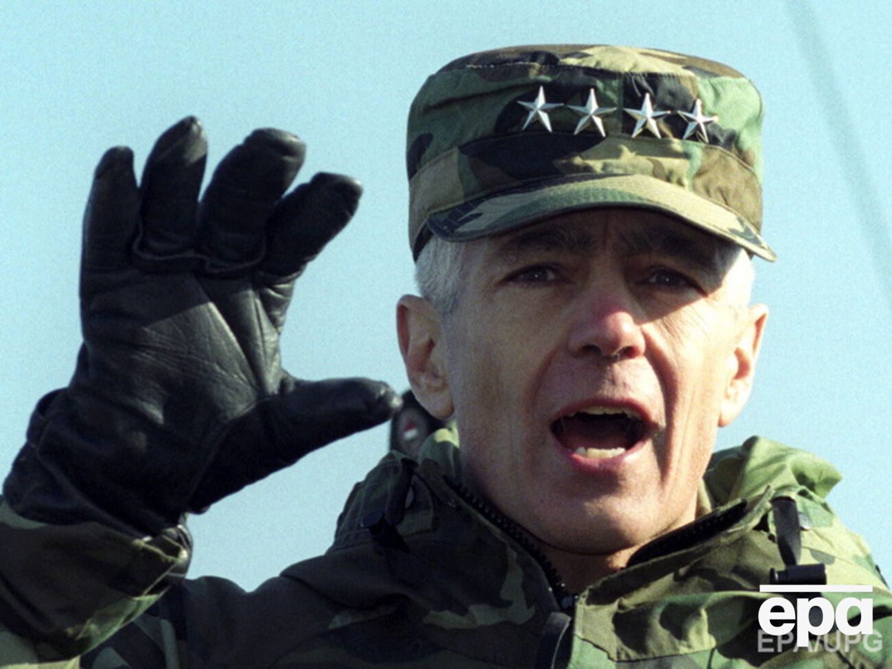 Кларк считает, что Россия может задействовать авиацию