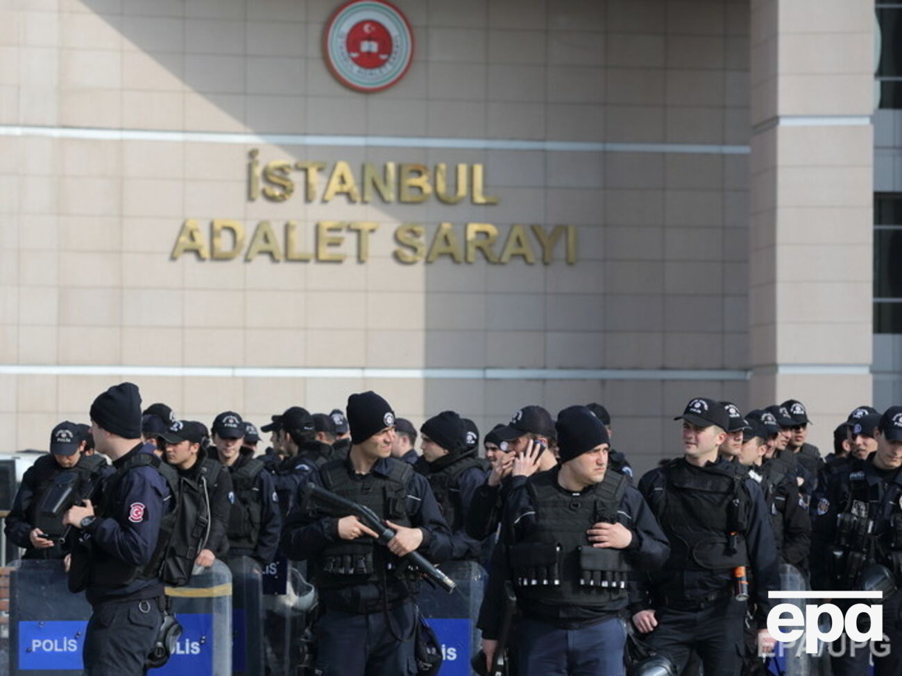 Прокурор Мехмет Селим Кираз был освобожден в результате спецоперации