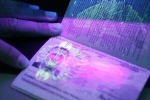Детям с 1 апреля тоже придется оформлять загранпаспорт