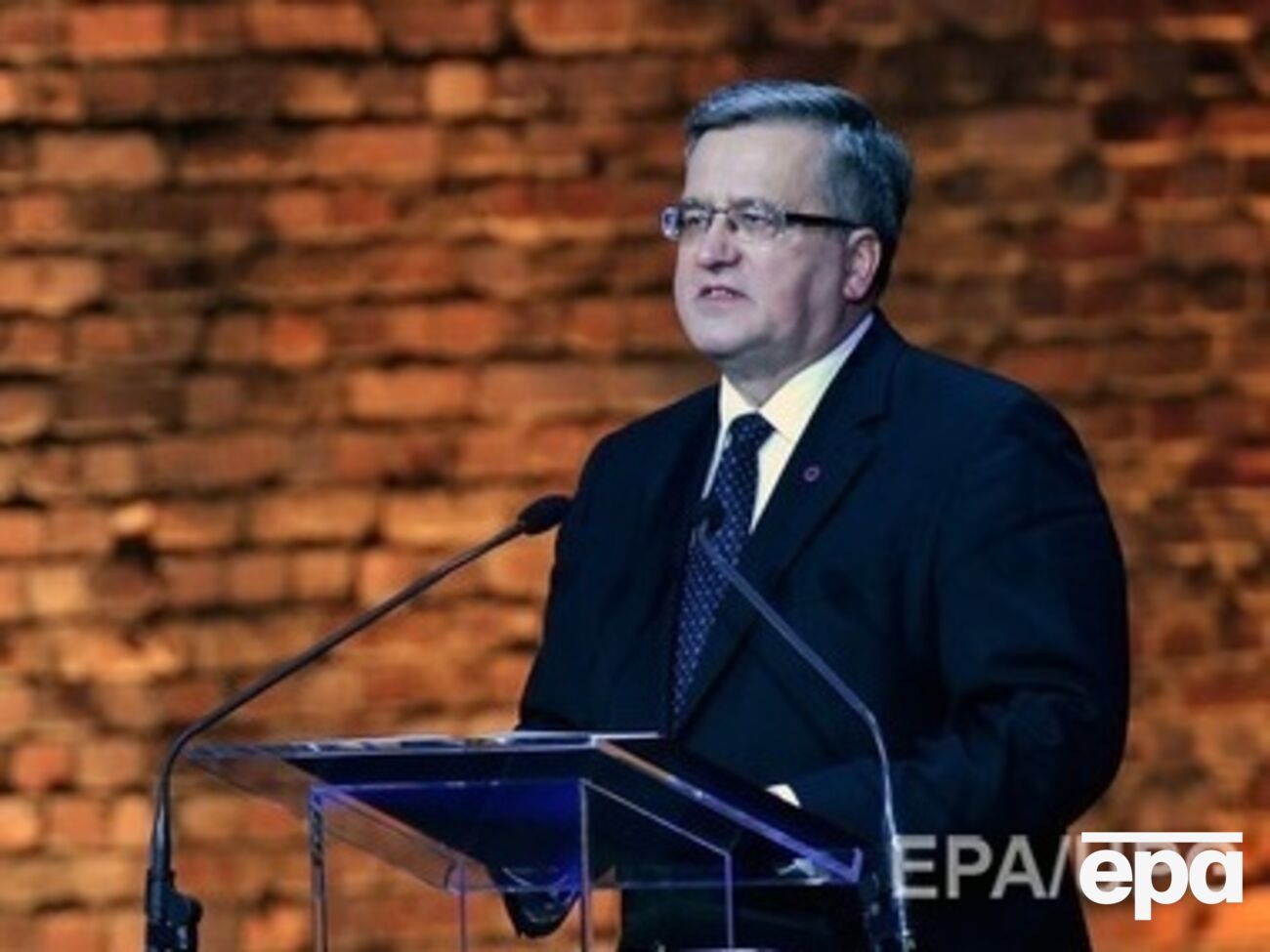 Коморовский настаивает на немедленном освобождении Савченко