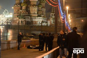 В сети выложили запись с видеорегистратора машины через 3 минуты после убийства Немцова. Видео