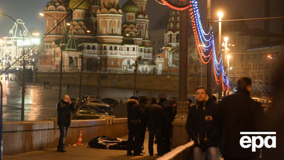 В сети выложили запись с видеорегистратора машины через 3 минуты после убийства Немцова. Видео