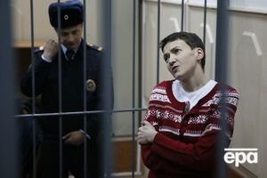 Савченко в суде сохраняет бодрость духа