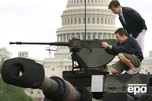 США готовы предоставить Украине нелетальное оружие, сообщил Парубий
