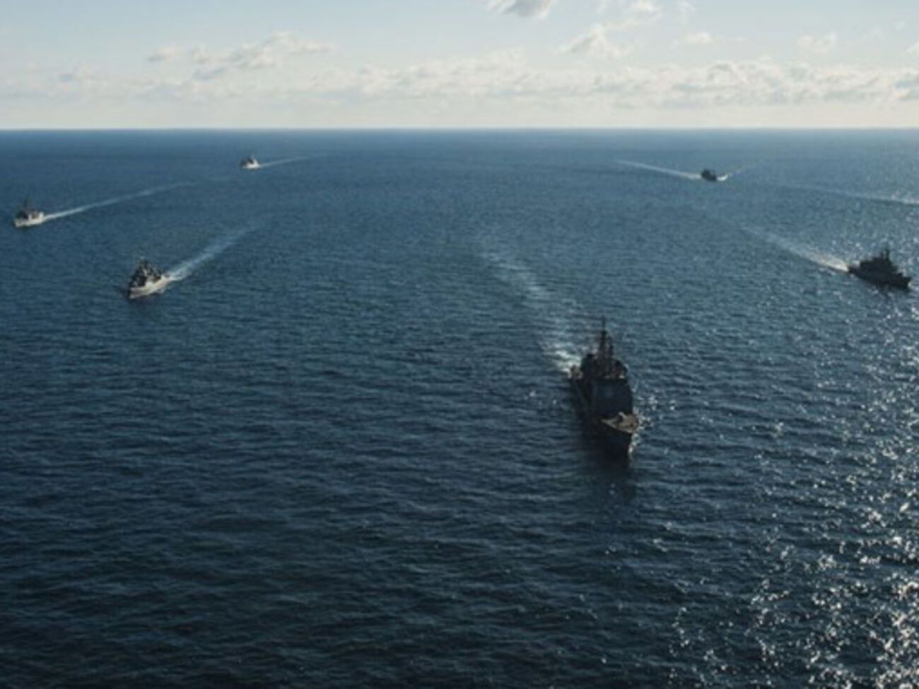 Шесть военных кораблей Альянса уже вошли в Черное море