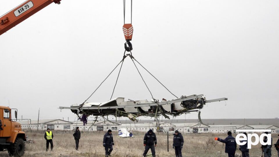 Следователи располагают фото- и видеоматериалами, а также свидетельствами очевидцев, благодаря которым прояснилась картина происшествия