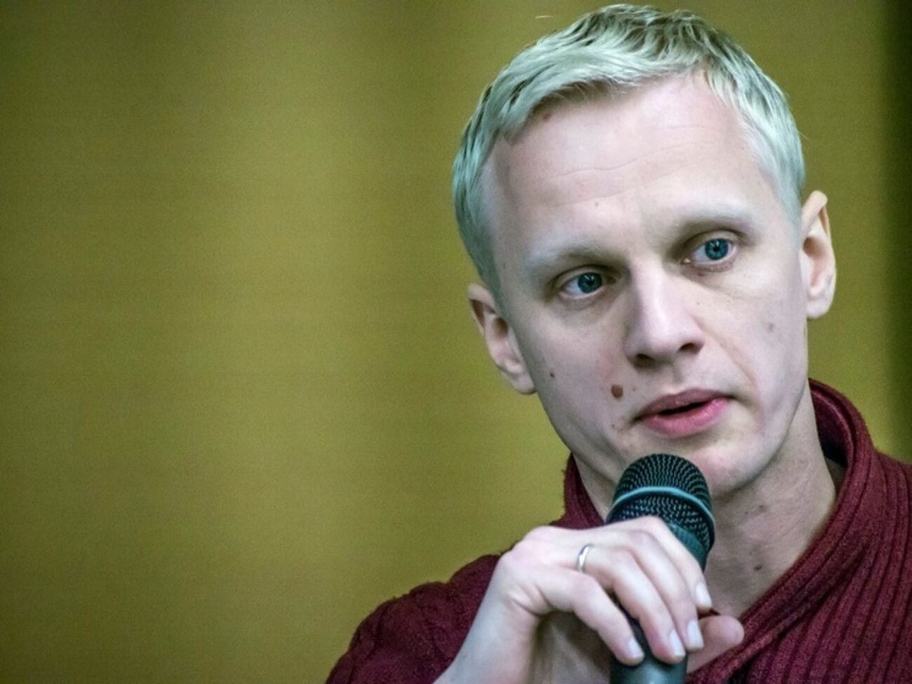 Шабунин считает, что о начале борьбы с коррупцией говорить пока рано