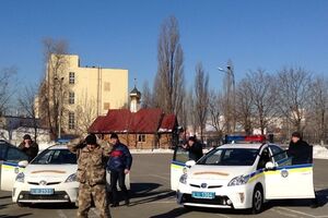 Обучение украинцев проводили пять полисменов из США