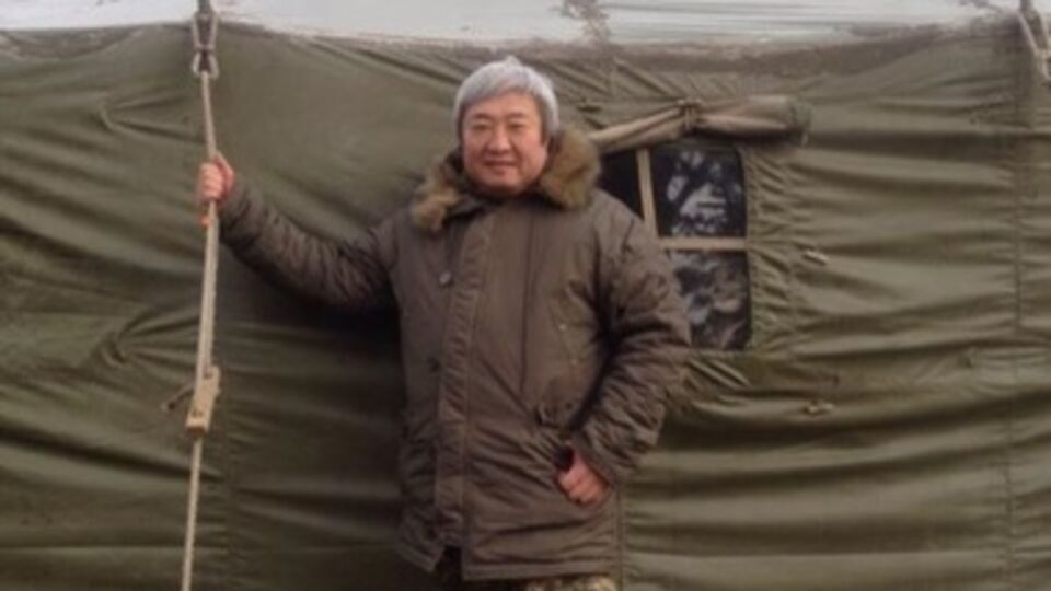 Син утверждает, что был волонтером в зоне АТО, но номер военной части называть отказывается