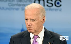 Байден провел телефонный разговор с Яценюком