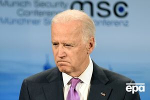 Байден провел телефонный разговор с Яценюком