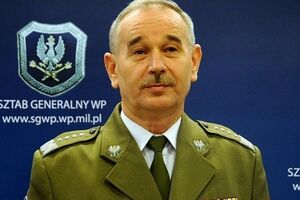 Главнокомандующий вооруженными силами Польши Мечислав Гоцул