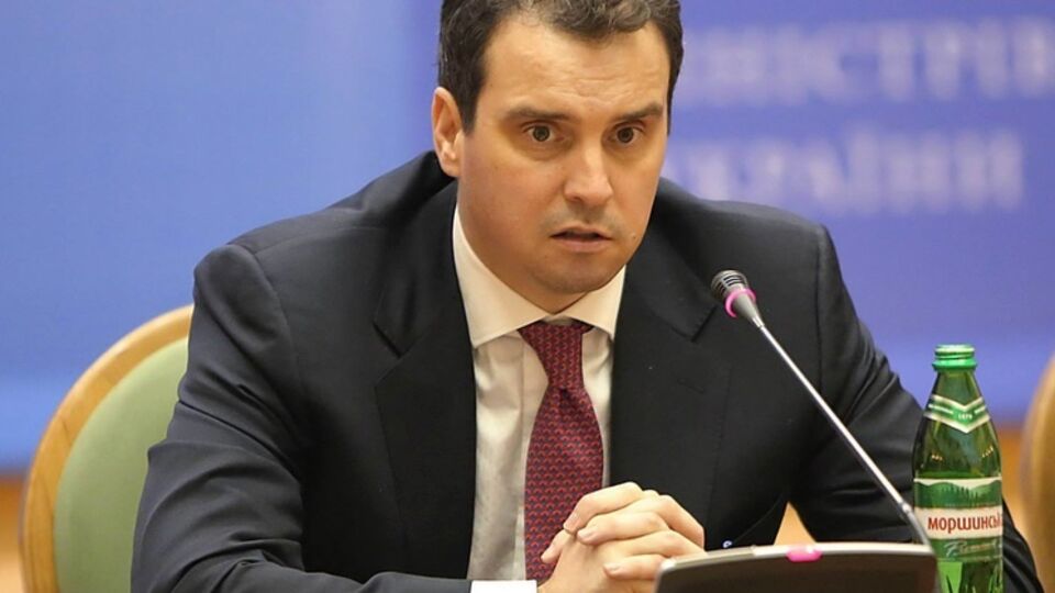 Айварас Абромавичус заявил, что сегодняшнее положение в экономике Украины вызвано провальной политикой предыдущей власти и отсутствием реформ