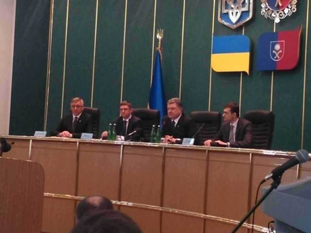 Петр Порошенко специально прибыл в Хмельницкий, чтобы представить нового губернатора
