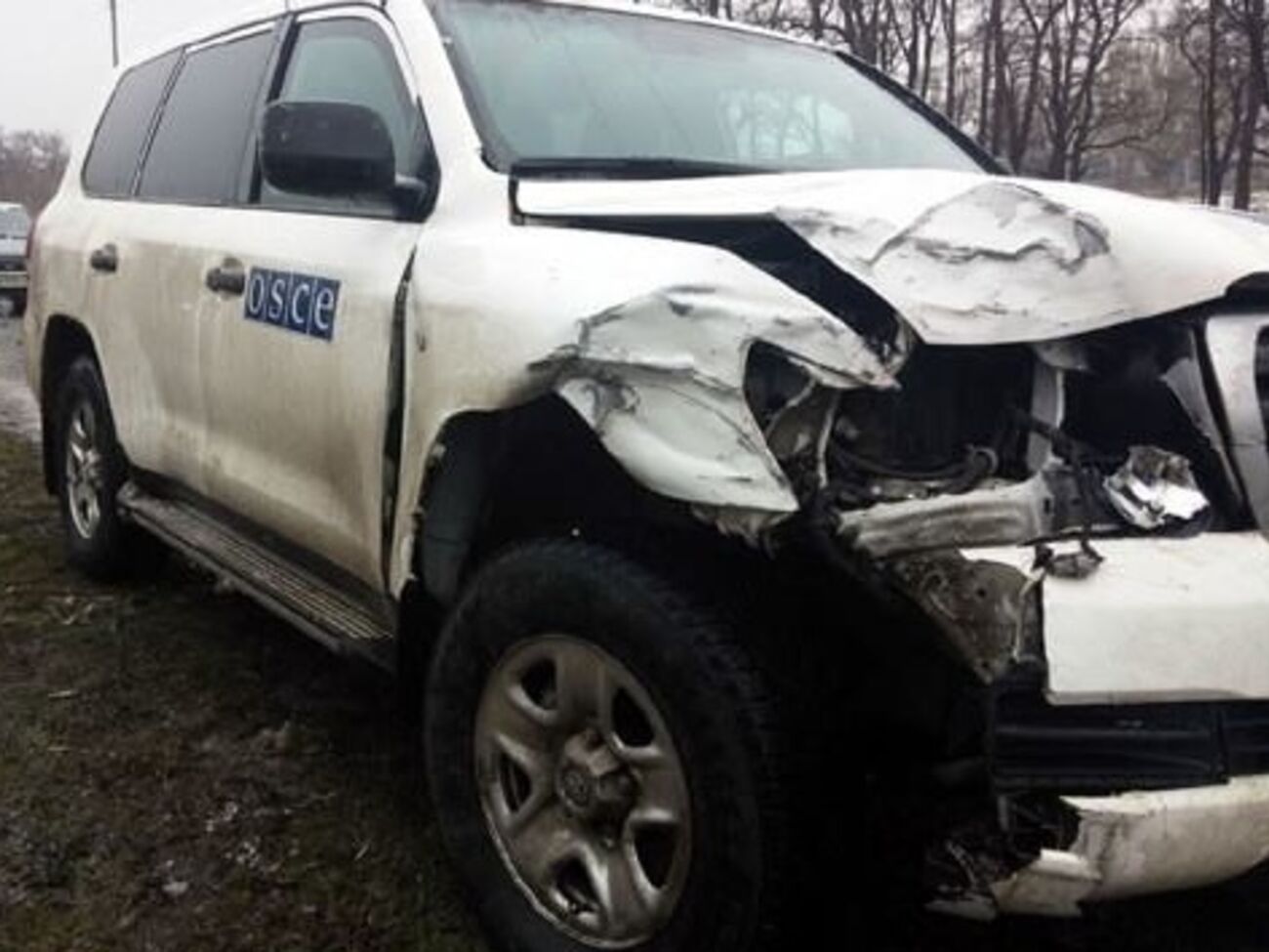Автомобиль СММ ОБСЕ после ДТП