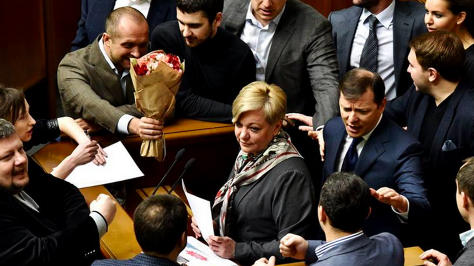 Гонтаревой подарили цветы, но выступить не дали