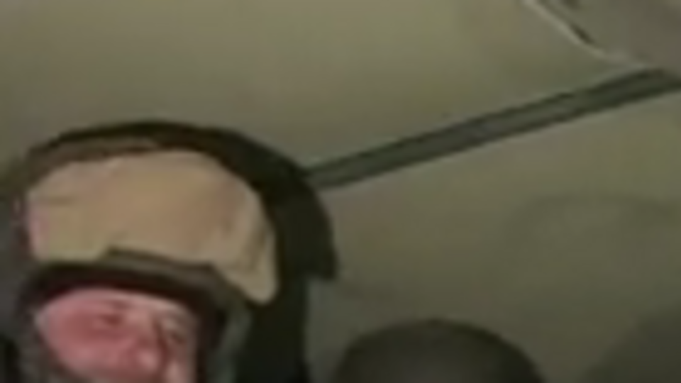 После пяти суток под обстрелами азовцы возвращаются на ротацию