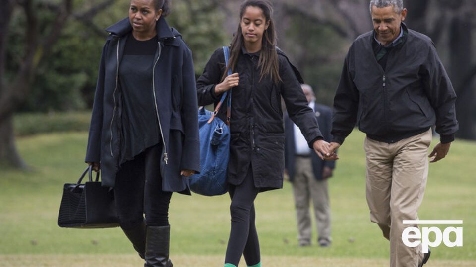 Обама и его семья должны были отбыть на вертолете