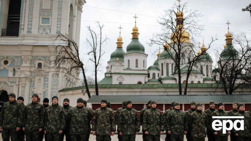 Новобранцы отправляются в зону АТО