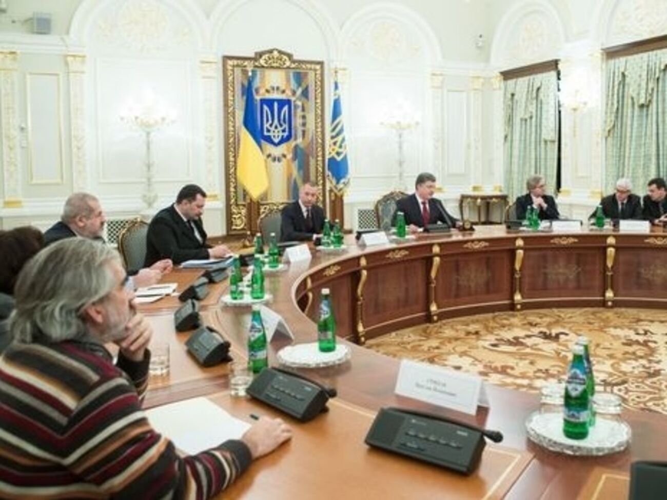 Члены комиссии подадут на рассмотрение Порошенко три кандидатуры из четырех