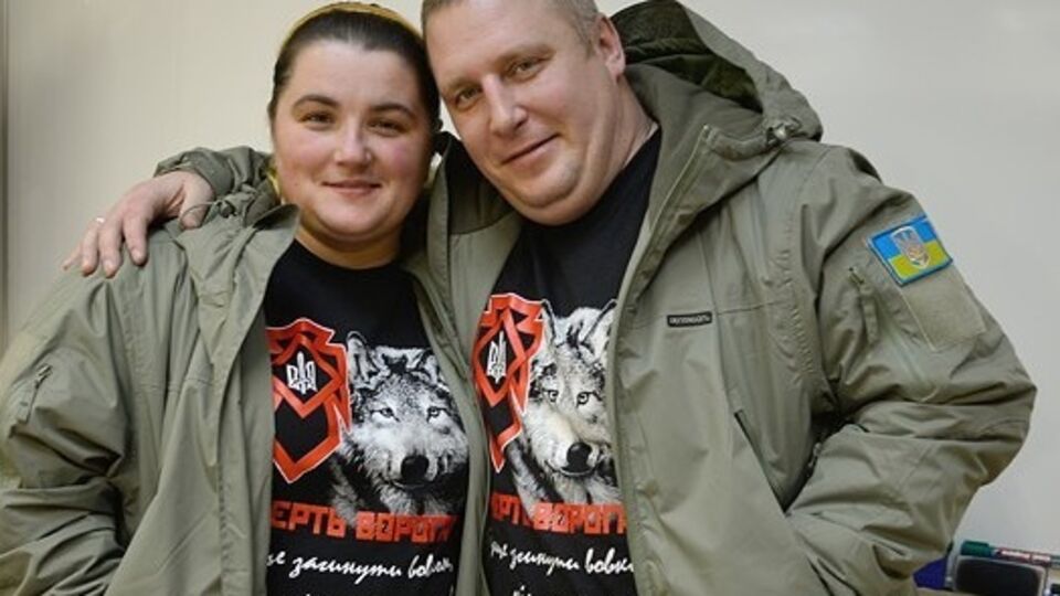 Инна и Андрей Янголенко остаются в больнице