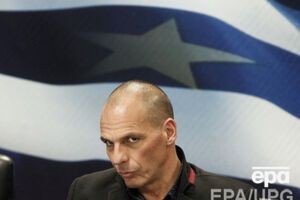 Варуфакис исключил возможность запроса новых кредитов для Греции