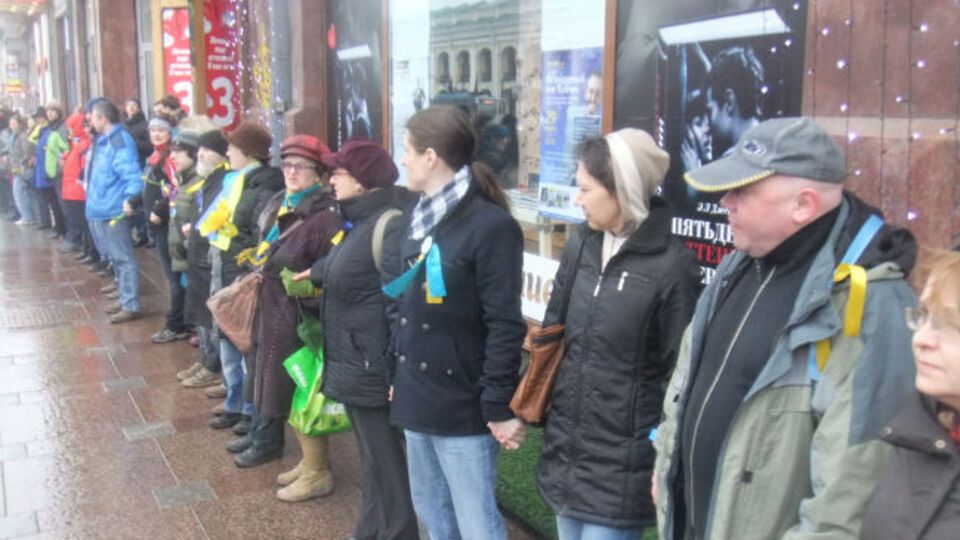Флешмоб в поддержку Надежды Савченко в Санкт-Петербурге