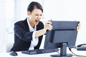 Запросы женщин и мужчин существенно различаются