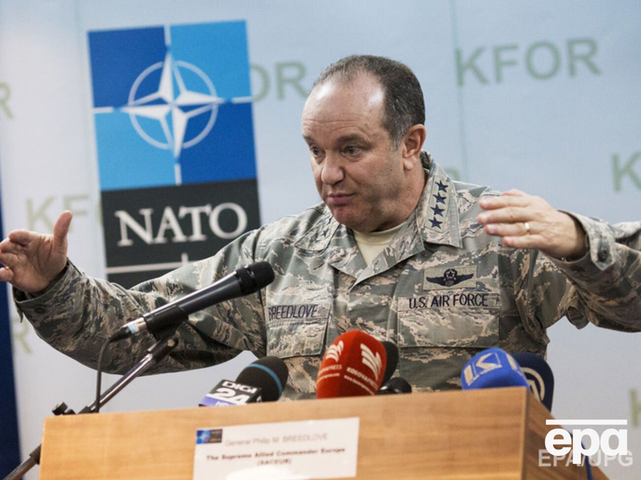 Бридлав:&nbsp;Мы видим в Крыму ракетные системы "земля-воздух", которые покрывают радиус в 40% Черного моря