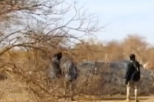По меньшей мере 12 человек получили ранения