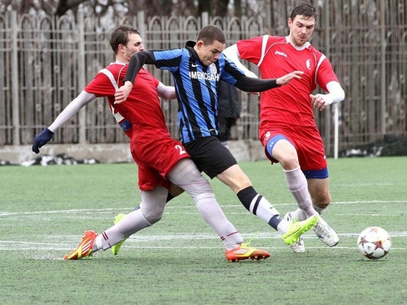 "Моряки" временно пропишутся в Киеве