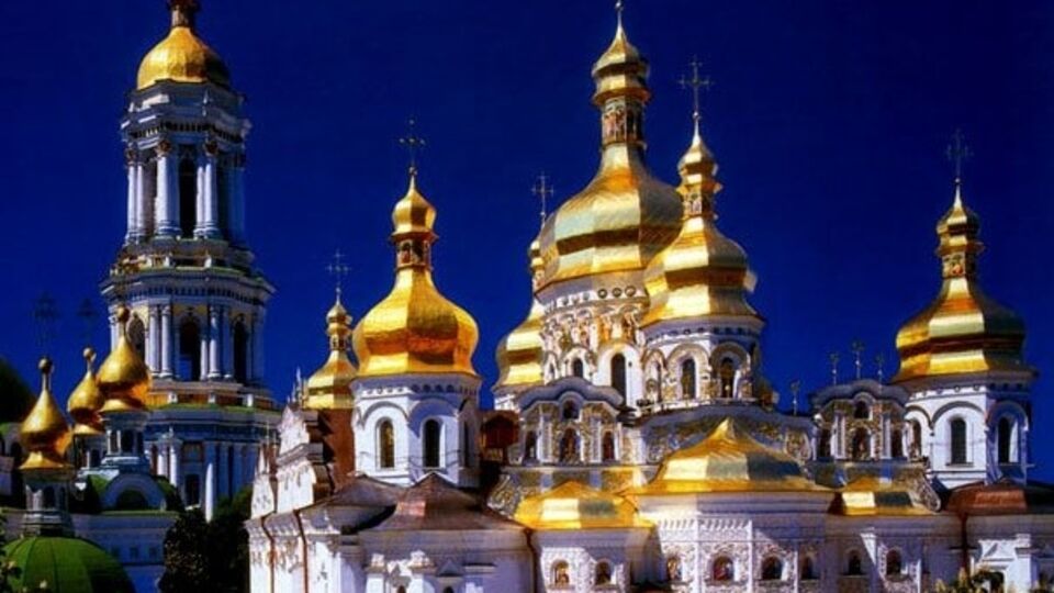Все крымские епархии подчиняются киевскому митрополиту, сообщили в УПЦ МП