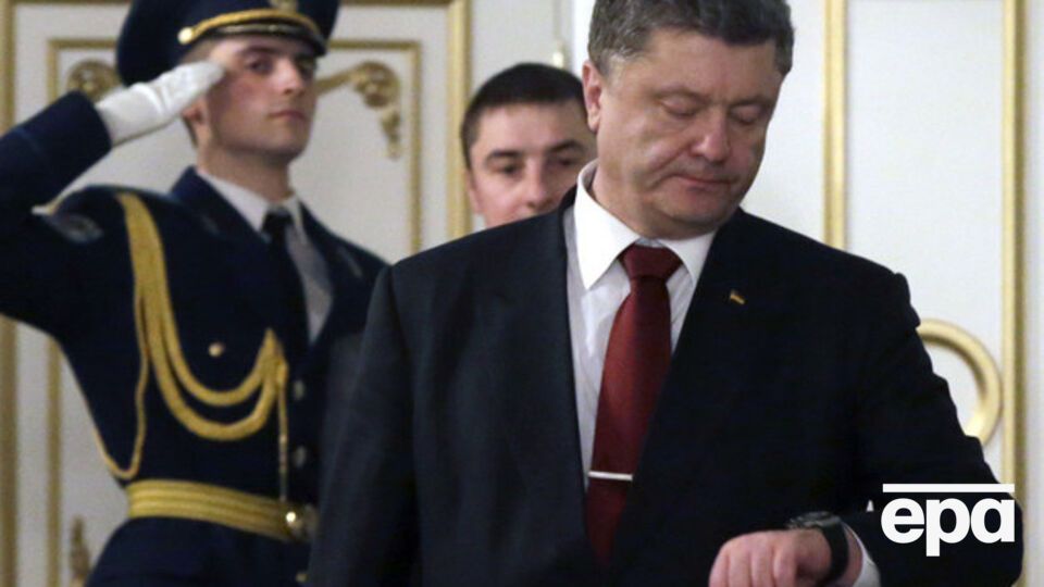 Порошенко дал чиновникам два месяца на ряд реформ в здравоохранении