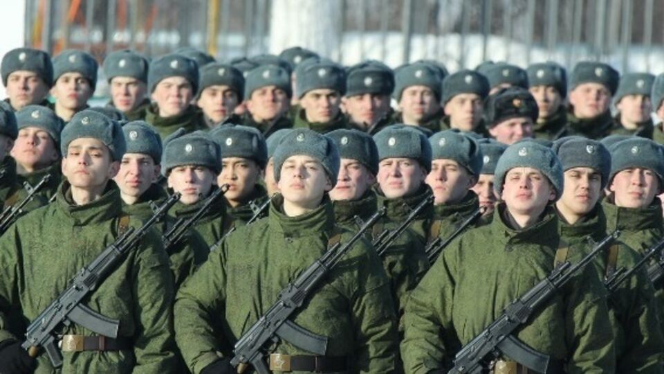 Крымчан впервые после аннексии полуострова призовут в российскую армию