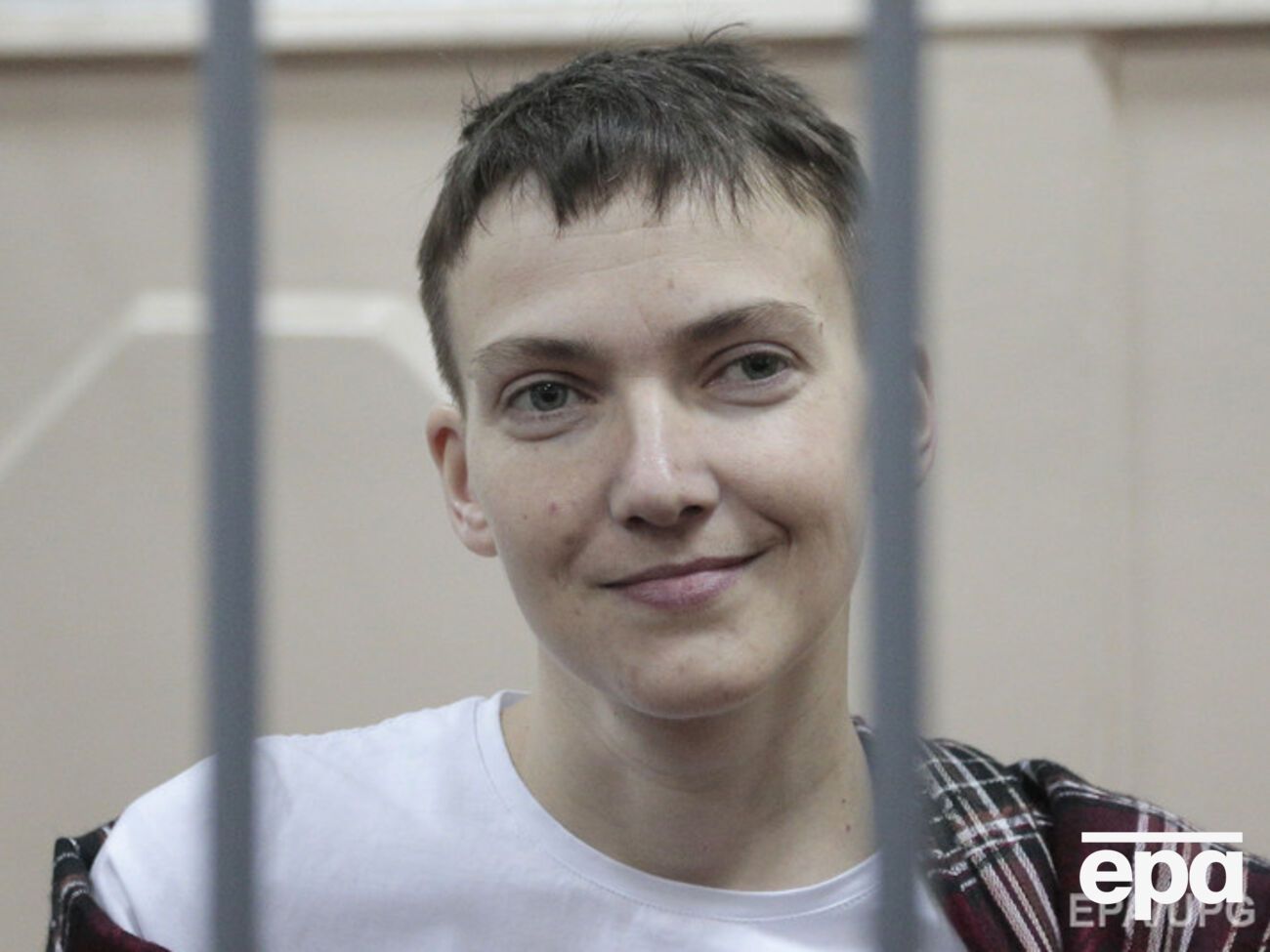 Надежда Савченко чувствует себя "нормально", считает адвокат