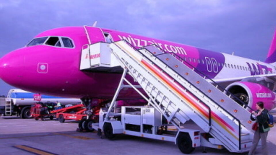 Венгерский авиаперевозчик будет выполнять рейсы из Венгрии в Вильнюс и Софию, идут переговоры о выполнении ею рейсов из этих городов в Украину