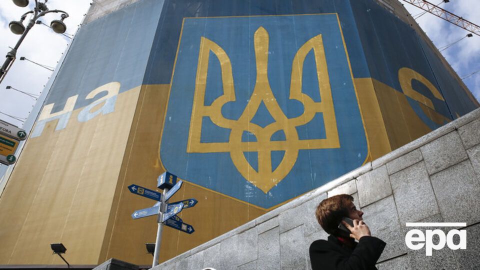 Киевские депутаты предлагают заменить коммунистическую символику символами государства Украина