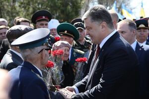 Порошенко: Без украинцев Россия не выиграла бы Второй мировой войны, и тут даже не о чем спорить