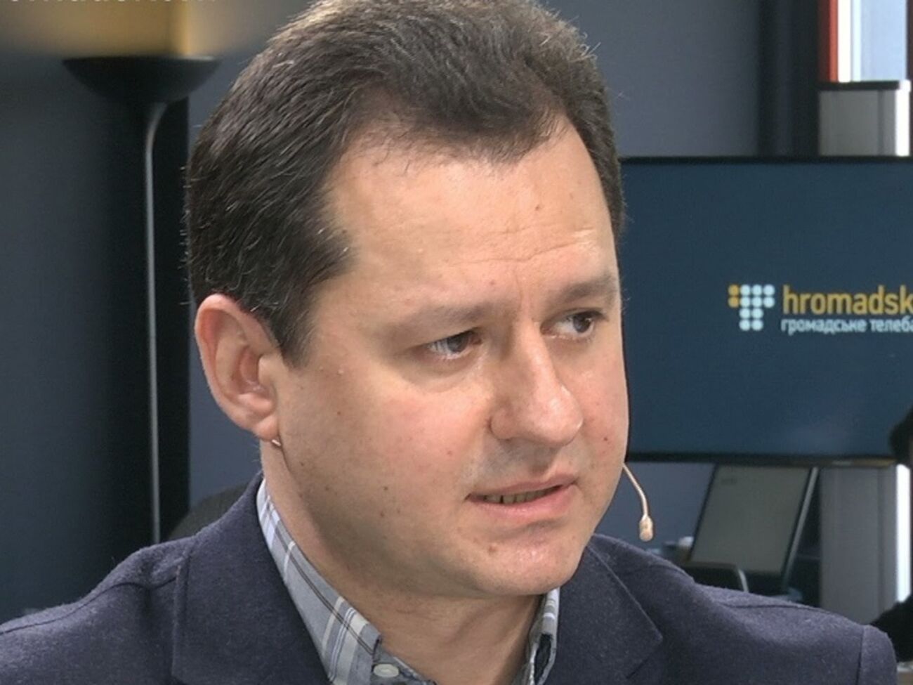 Батенко:&nbsp;Поэтому нужно снять с регистрации вышеперечисленные организации в день вступления в силу принятого парламентом закона