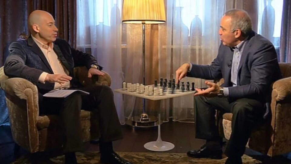 Гарри Каспаров: Определенную точку невозврата Запад уже прошел. Понял, что сегодняшняя Россия – враг во главе с маньяком, у которого ядерная кнопка