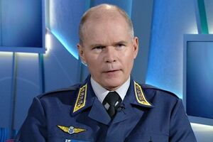 Линдберг не видит угрозы в российской военной активности