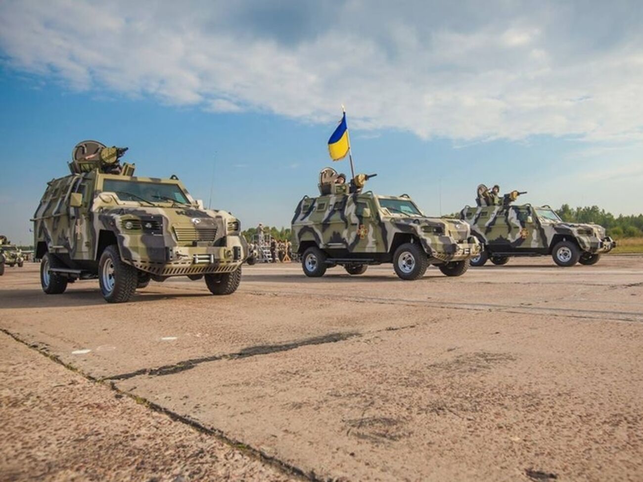 НГУ:&nbsp;Каждый военнослужащий Нацгвардии, который исполняет возложенные на него обязанности в зоне АТО, является контрактником