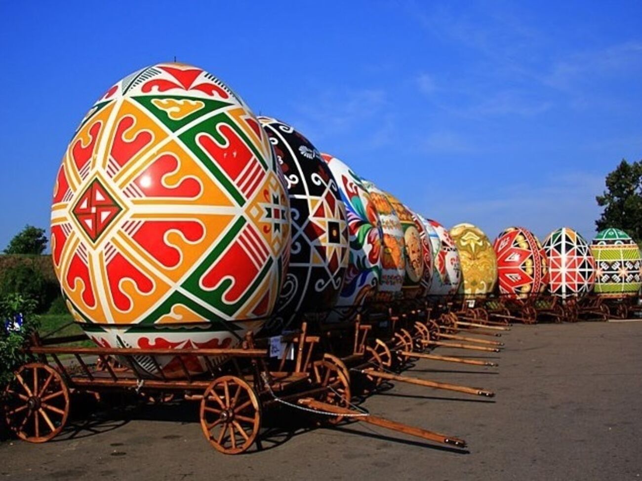 Православные украинцы отмечают Пасху