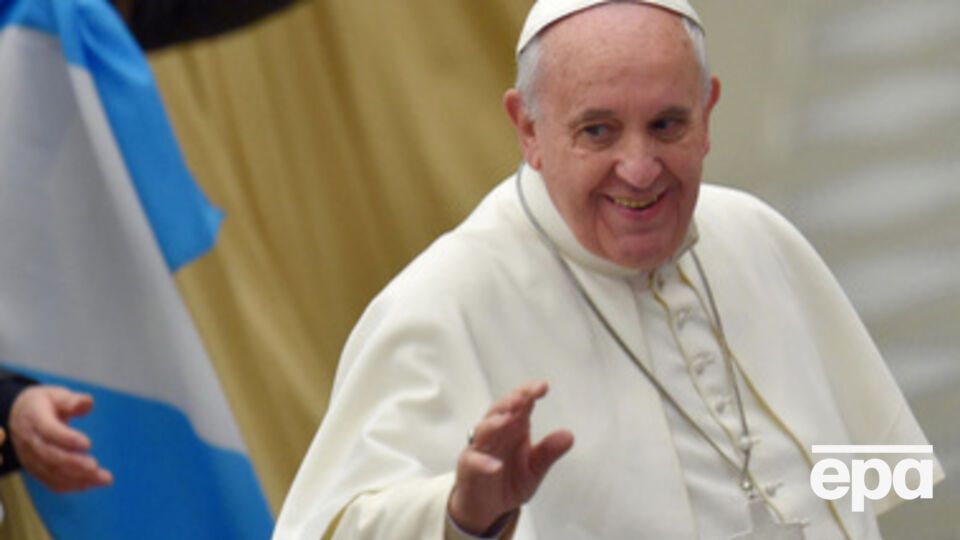 Папа Римский помолился о милосердии