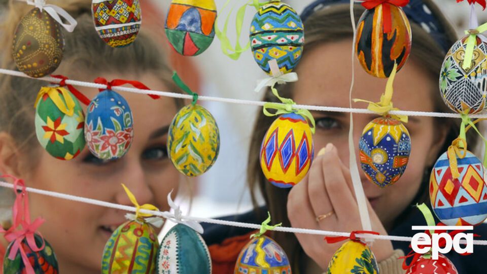 Каждый узор на писанке --- неслучаен