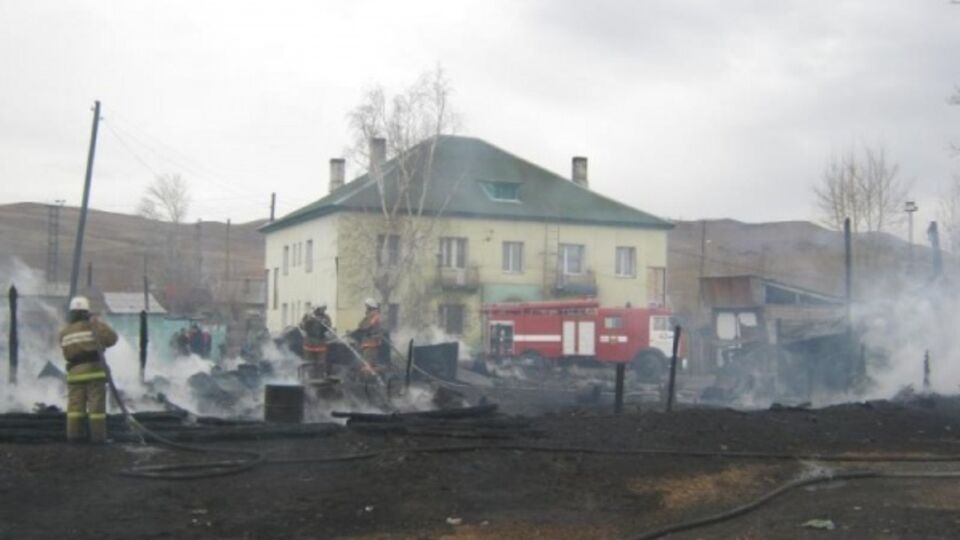 Пожары представляли угрозу почти для 40 населенных пунктов Хакасии.