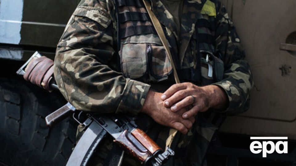 По данным штаба АТО, в Донецке боевики удерживают не менее 30 украинских пленных