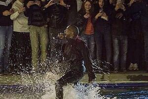 Канье Уэст дал концерт в Лебедином озере Еревана